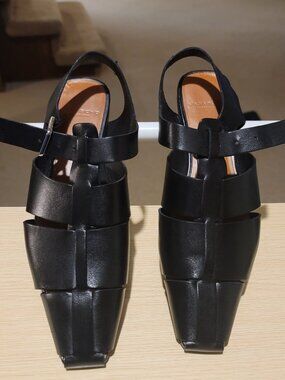 Vagabond Shoemakers Black Leather Ines T-Strap Sandals - EU 37 / US 7